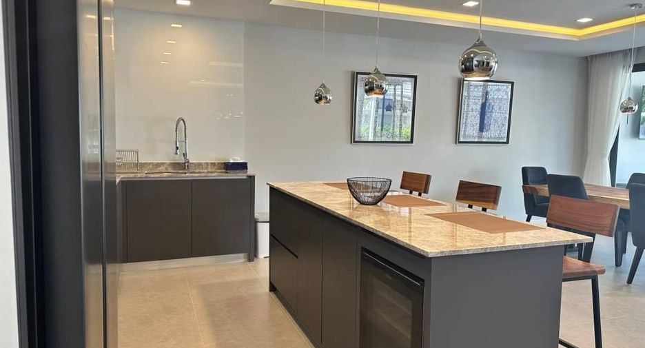 Villa en venta de 5 habitaciones en Jomtien, Pattaya