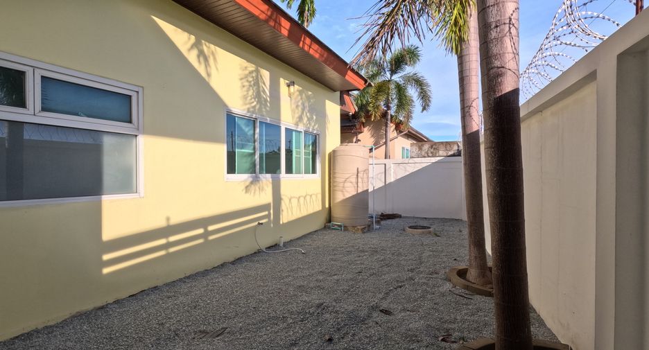 Villa zum Kauf mit 3 Zimmer in Huay Yai, Pattaya