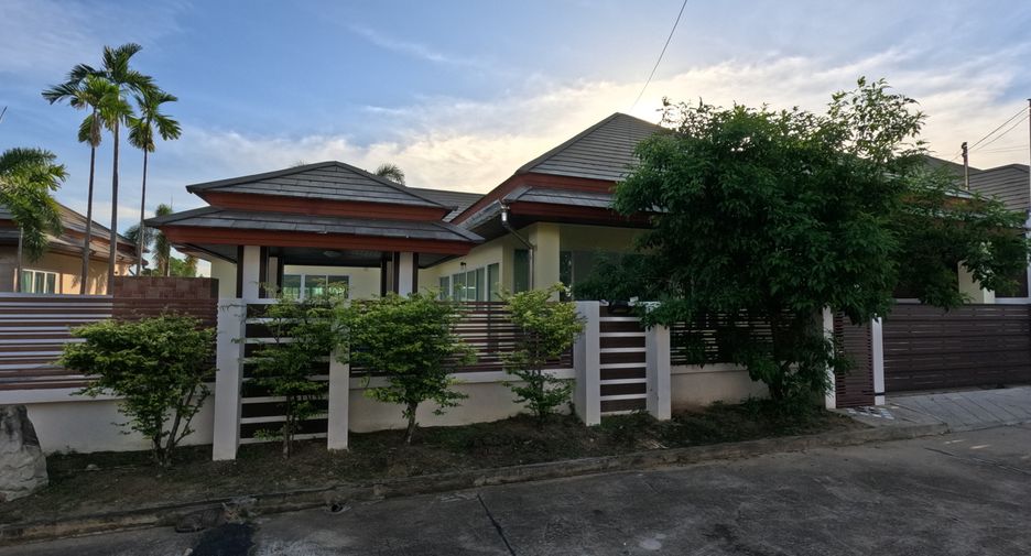 Villa zum Kauf mit 3 Zimmer in Huay Yai, Pattaya
