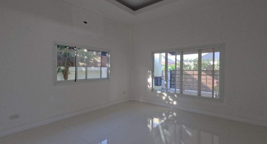 Villa zum Kauf mit 3 Zimmer in Huay Yai, Pattaya