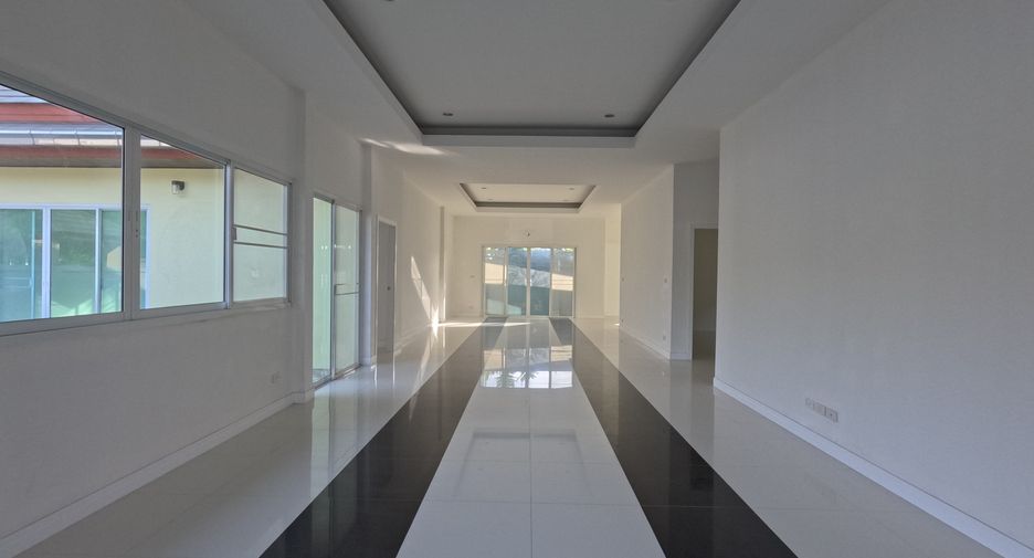 Villa zum Kauf mit 3 Zimmer in Huay Yai, Pattaya