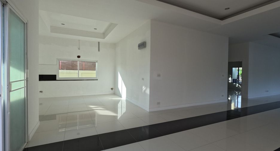 Villa zum Kauf mit 3 Zimmer in Huay Yai, Pattaya