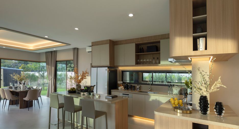 Продажа 4 спальни вилла в Huay Yai, Паттайя