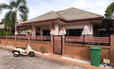 For sale 3 bedrooms villa in Huay Yai, Pattaya