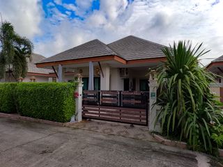For sale 2 ベッドルーム villa in Bang Lamung, Chonburi