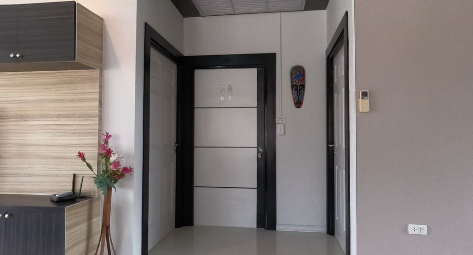 For sale 3 bedrooms villa in Huay Yai, Pattaya