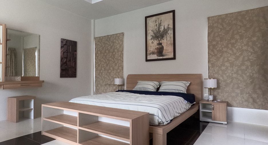 For sale 3 bedrooms villa in Huay Yai, Pattaya