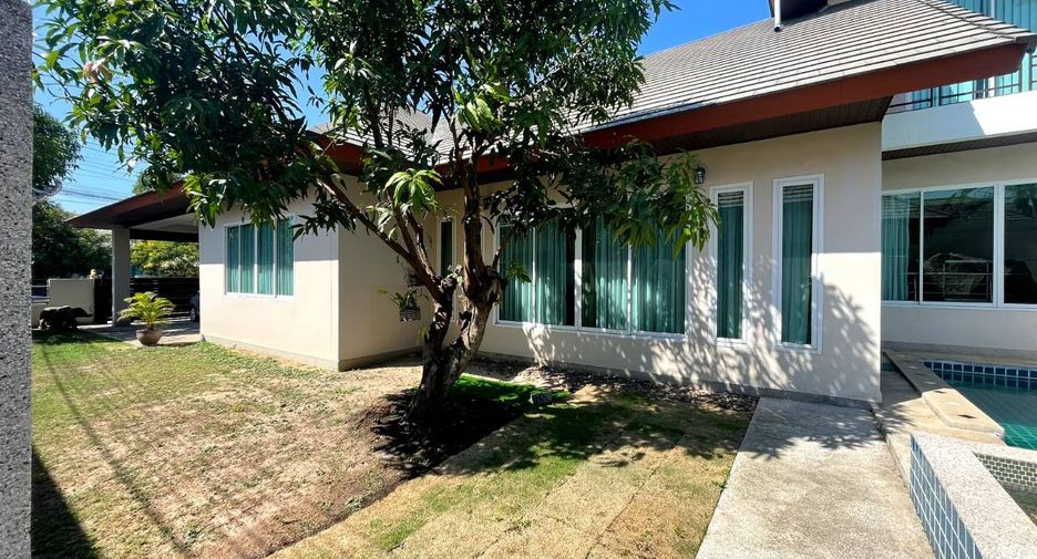For sale 3 bedrooms villa in Huay Yai, Pattaya