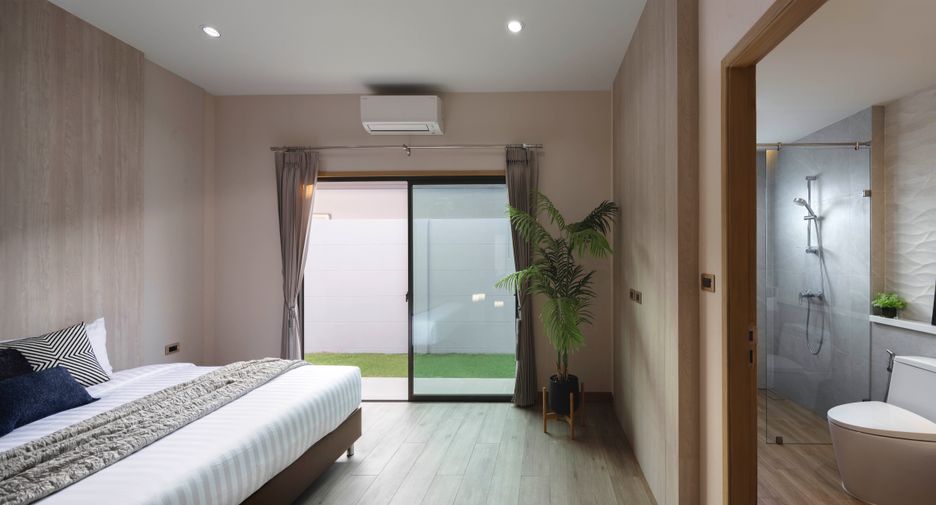 For sale 3 bedrooms villa in Huay Yai, Pattaya