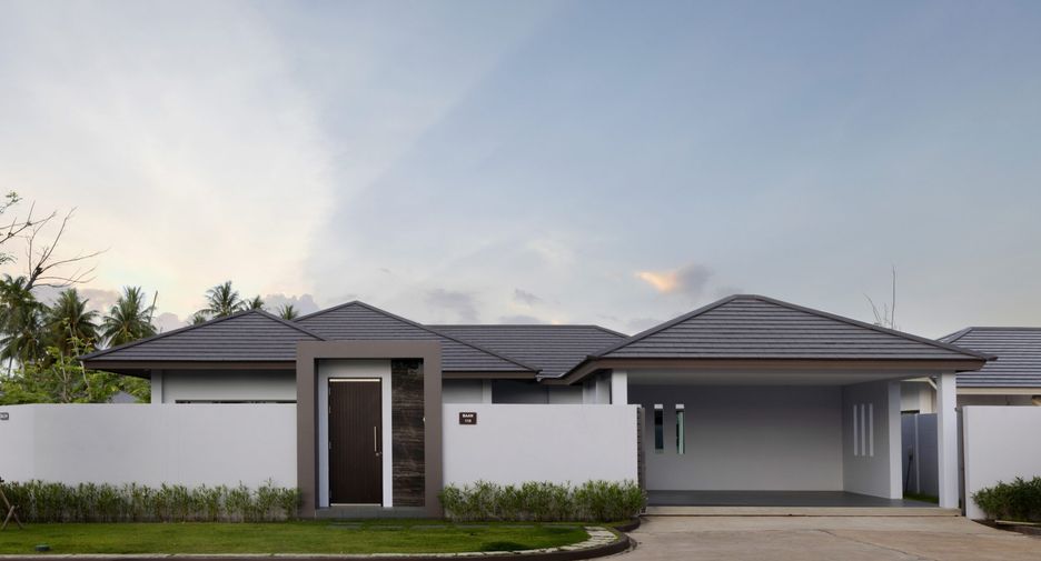 For sale 3 bedrooms villa in Huay Yai, Pattaya
