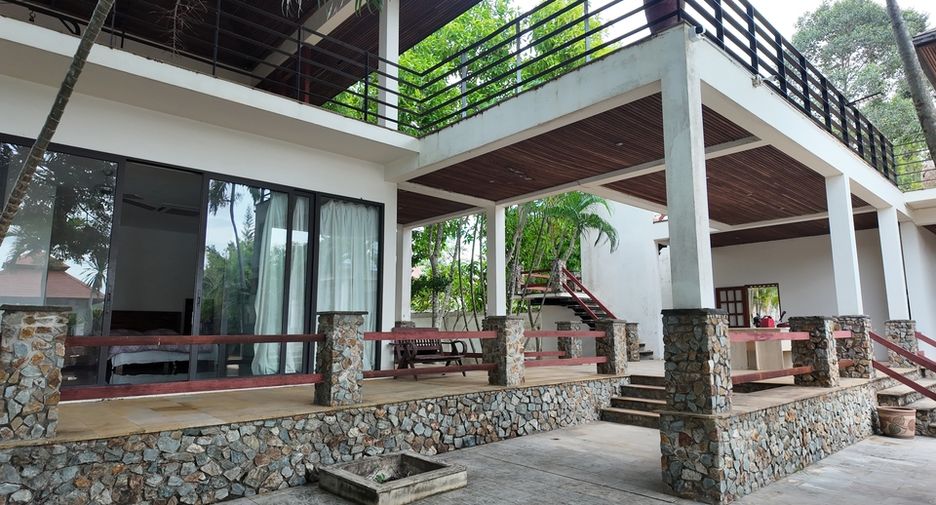 For sale 6 bedrooms villa in Huay Yai, Pattaya
