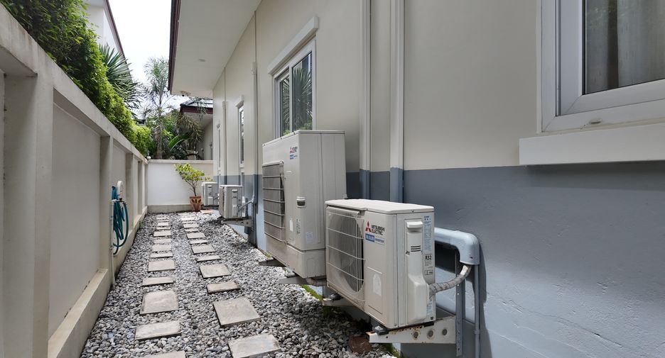 Villa en venta de 4 habitaciones en Huay Yai, Pattaya