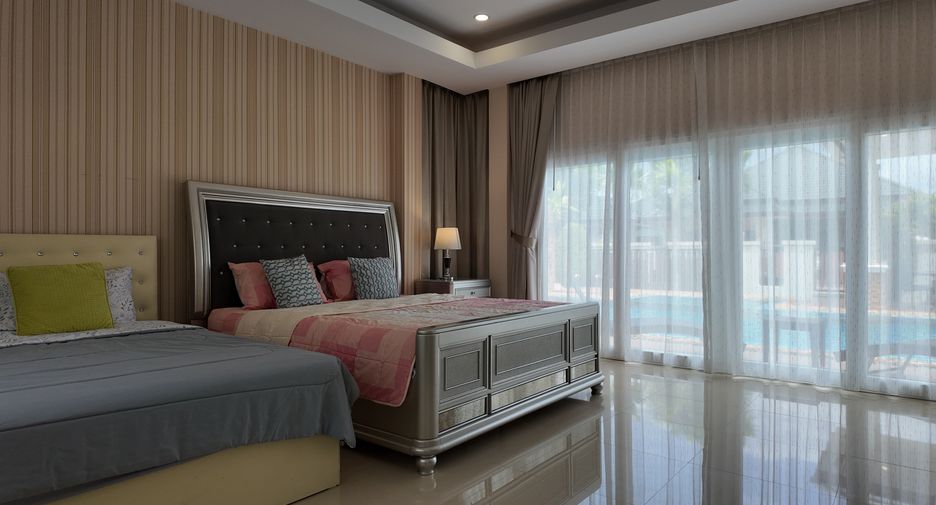 Villa en venta de 4 habitaciones en Huay Yai, Pattaya