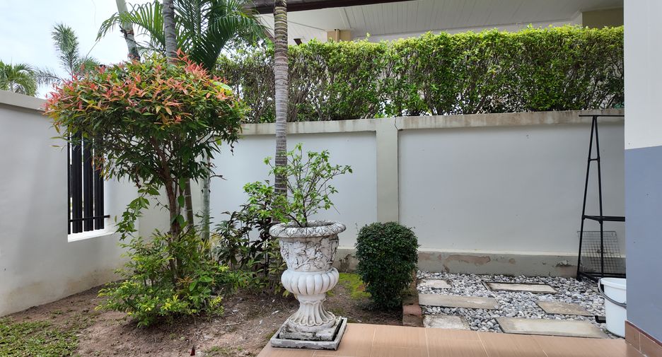 Villa en venta de 4 habitaciones en Huay Yai, Pattaya