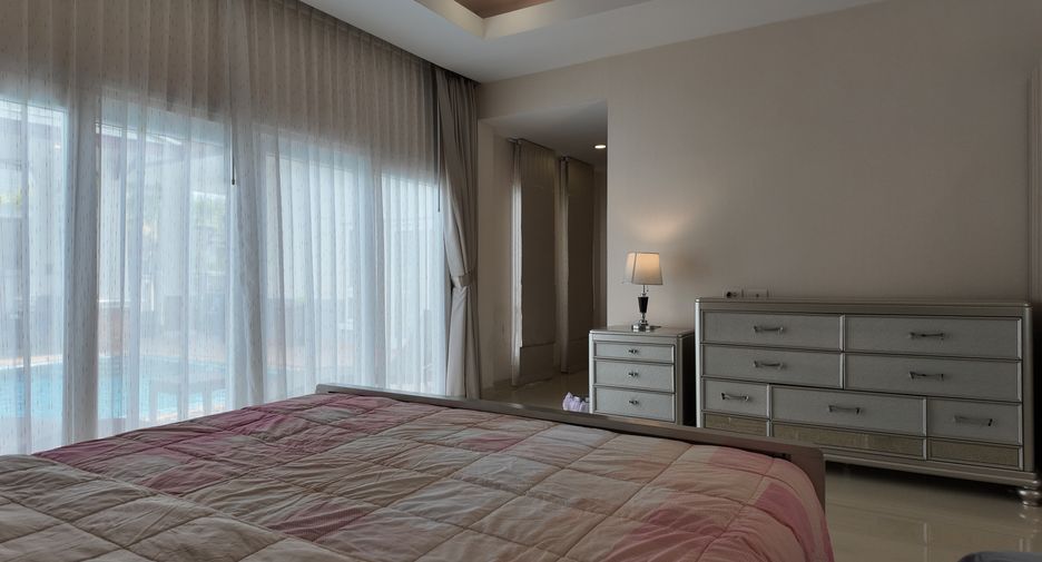 Villa en venta de 4 habitaciones en Huay Yai, Pattaya