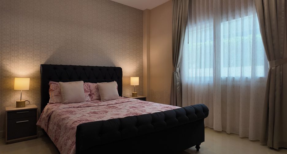 Villa en venta de 4 habitaciones en Huay Yai, Pattaya