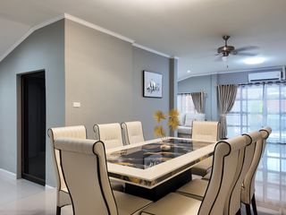 À vendre 4 chambres villa à Bang Lamung, Chonburi