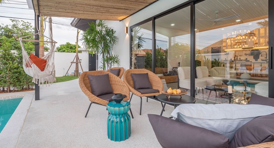 For sale 5 ベッドルーム villa in Bang Lamung, Chonburi