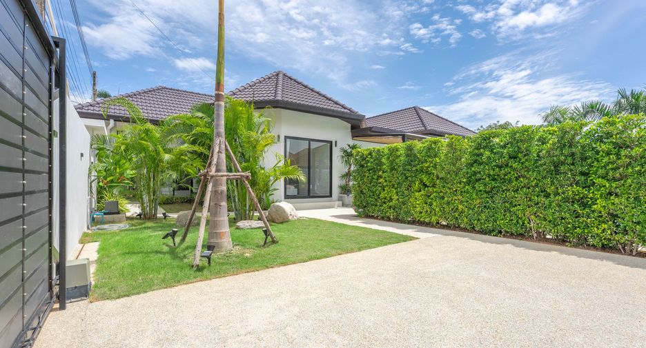 For sale 5 ベッドルーム villa in Bang Lamung, Chonburi