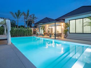 Villa en venta de 5 habitaciones en Bang Lamung, Chonburi