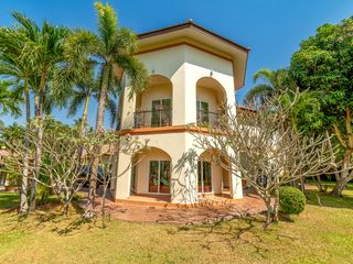 For sale 5 bedrooms villa in Bang Lamung, Chonburi