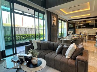 For sale 3 bedrooms villa in Bang Lamung, Chonburi