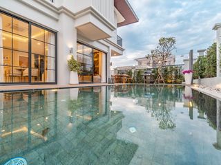 Villa en venta de 4 habitaciones en Bang Lamung, Chonburi