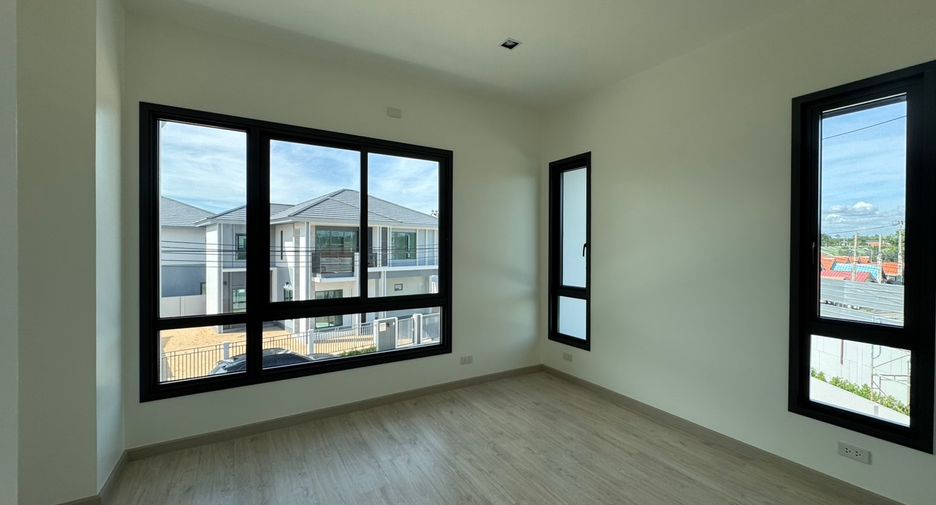 Haus zum Kauf mit 4 Zimmer in East Pattaya, Pattaya