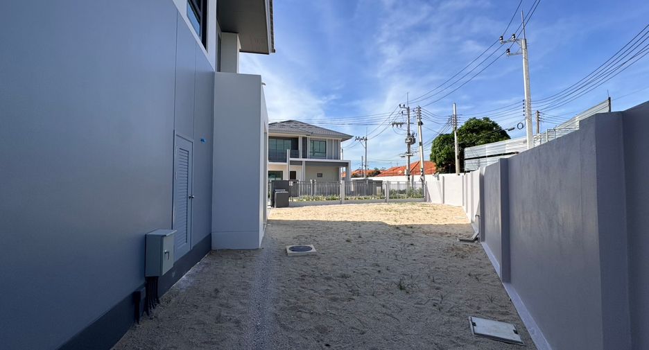 Haus zum Kauf mit 4 Zimmer in East Pattaya, Pattaya