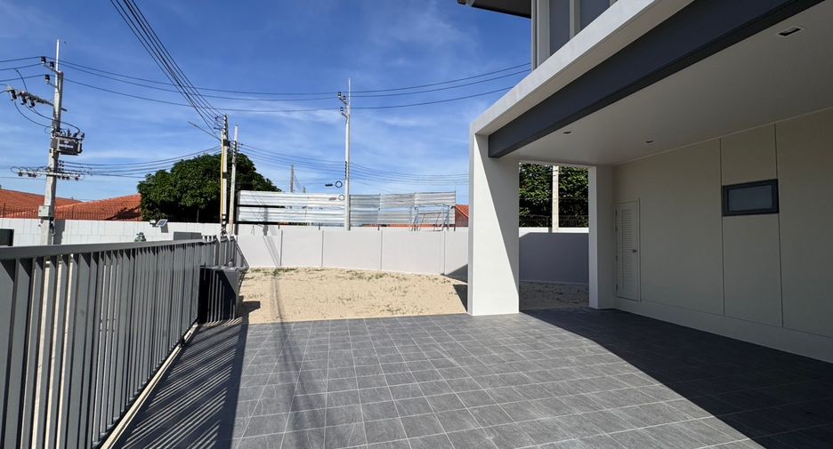 Haus zum Kauf mit 4 Zimmer in East Pattaya, Pattaya