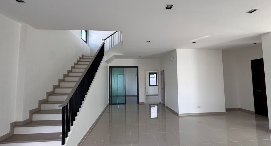 Haus zum Kauf mit 4 Zimmer in East Pattaya, Pattaya