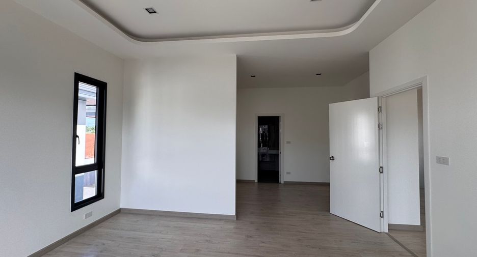 Haus zum Kauf mit 4 Zimmer in East Pattaya, Pattaya