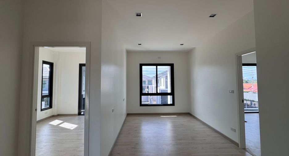 Haus zum Kauf mit 4 Zimmer in East Pattaya, Pattaya