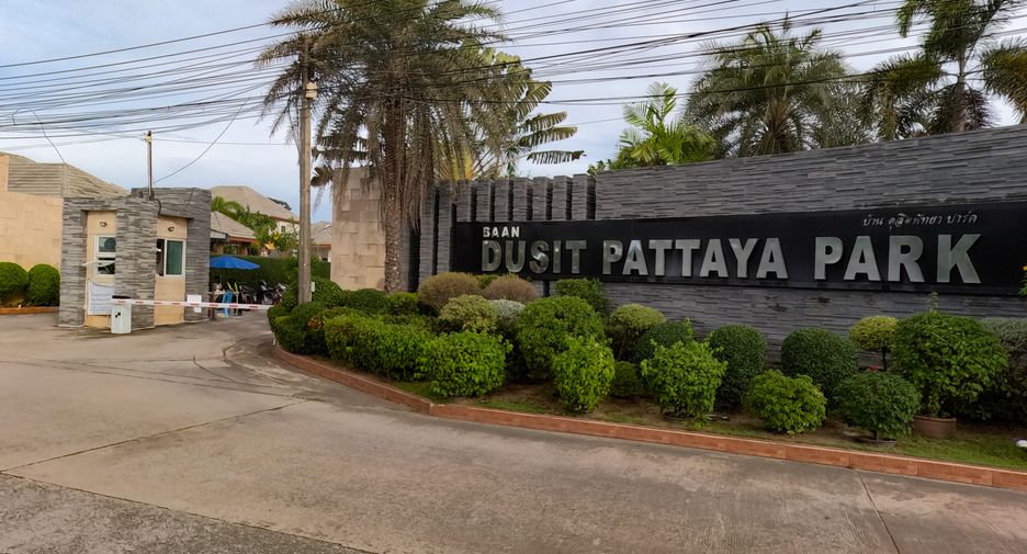 For sale 2 bedrooms villa in Huay Yai, Pattaya