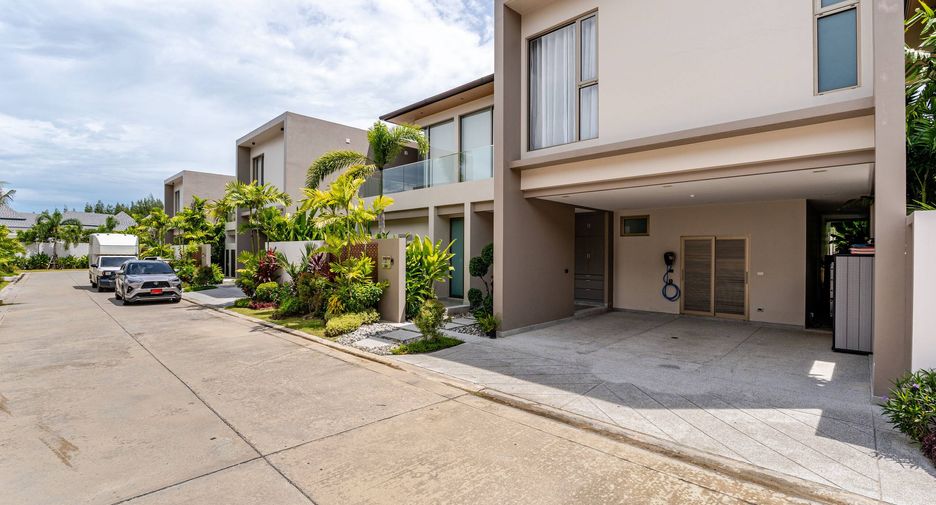 For sale 4 bedrooms villa in Thalang, Phuket