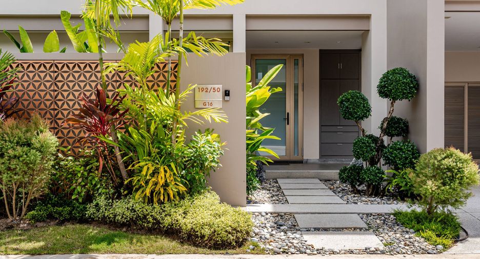 For sale 4 bedrooms villa in Thalang, Phuket