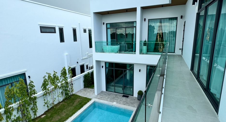 Villa en venta de 4 habitaciones en Bang Lamung, Chonburi