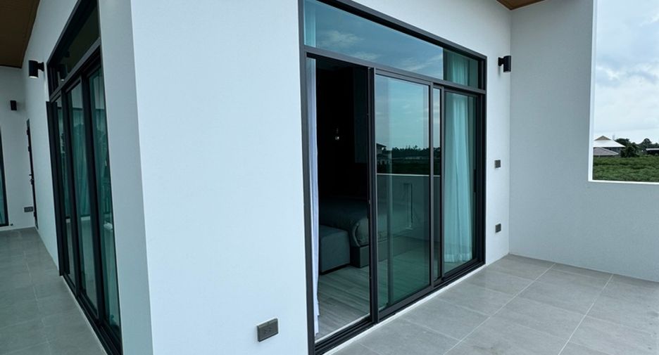 Villa en venta de 4 habitaciones en Bang Lamung, Chonburi