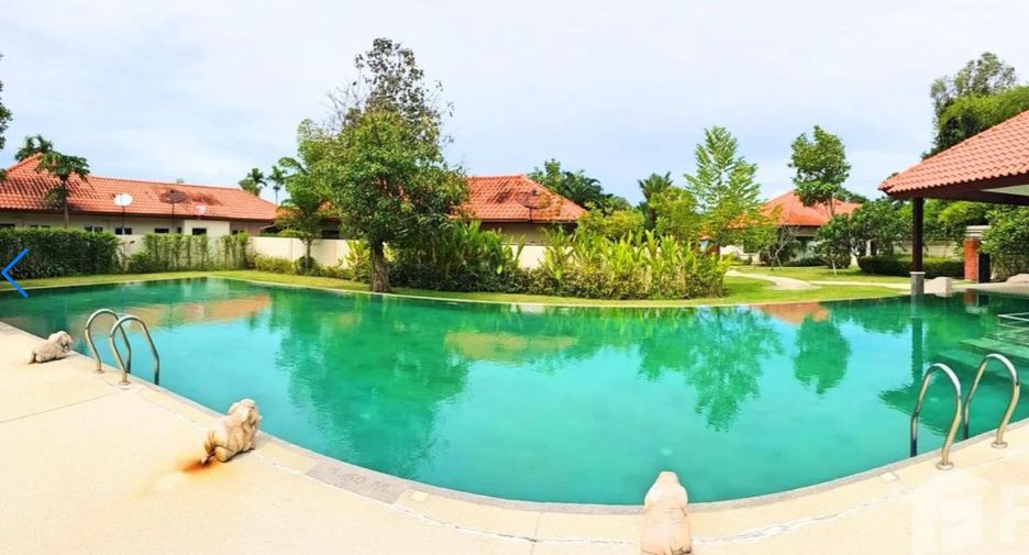 For sale 3 bedrooms house in Sattahip, Chonburi
