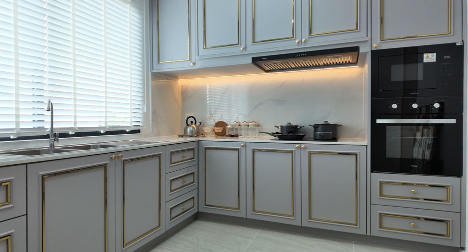Villa en venta de 4 habitaciones en East Pattaya, Pattaya