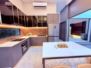 À vendre 4 chambres villa à Bang Lamung, Chonburi