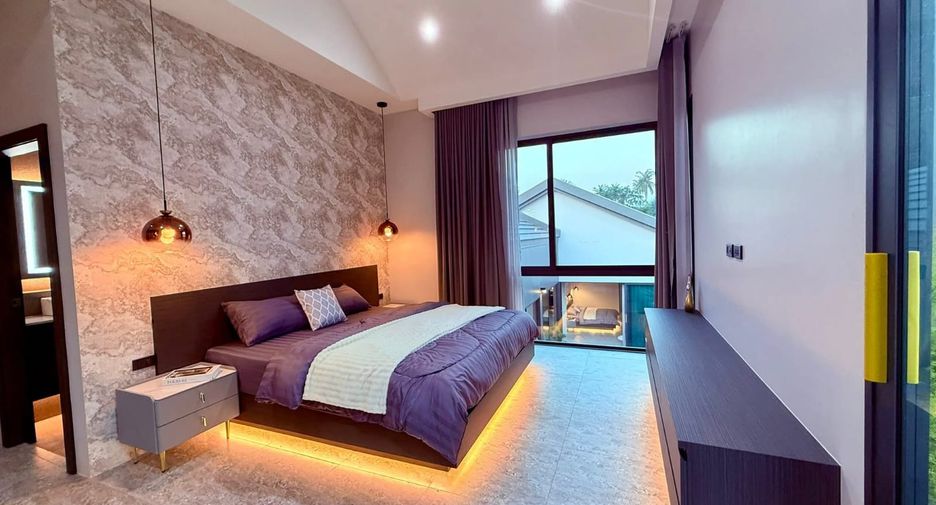 For sale 4 bedrooms villa in East Pattaya, Pattaya