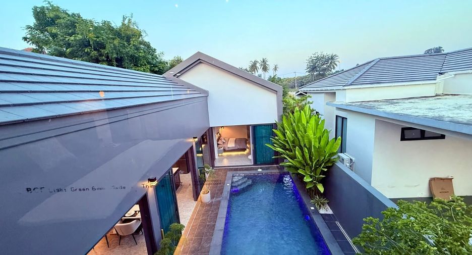 For sale 4 bedrooms villa in East Pattaya, Pattaya