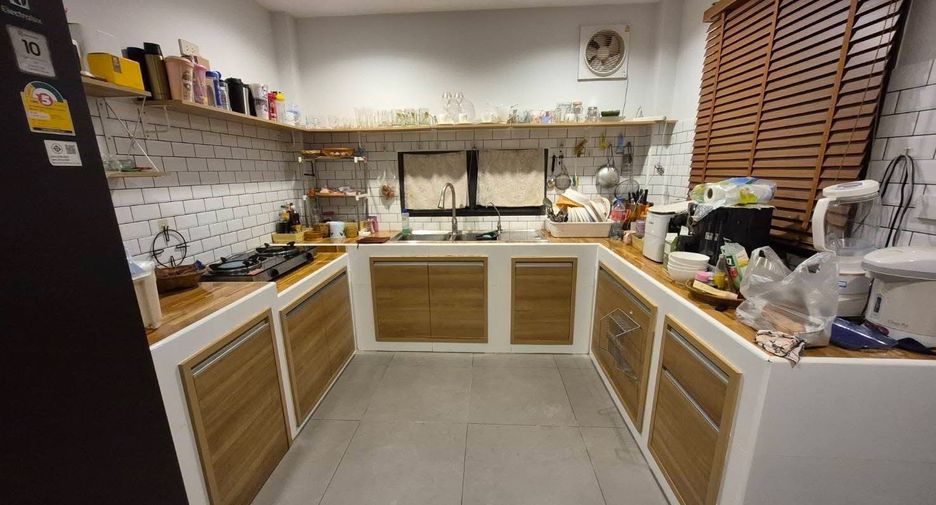 For sale 3 bedrooms house in Bang Lamung, Chonburi