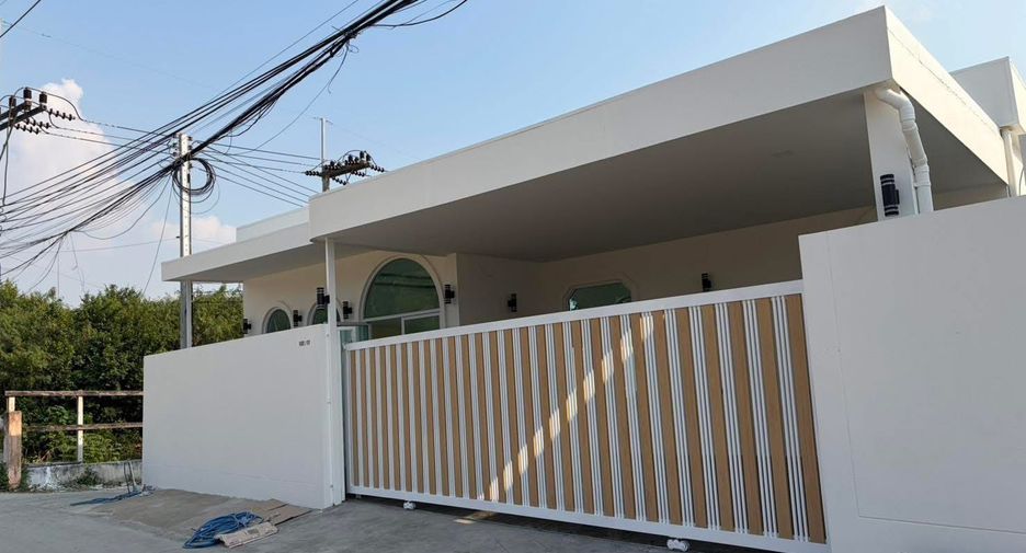 For sale 5 bedrooms villa in East Pattaya, Pattaya