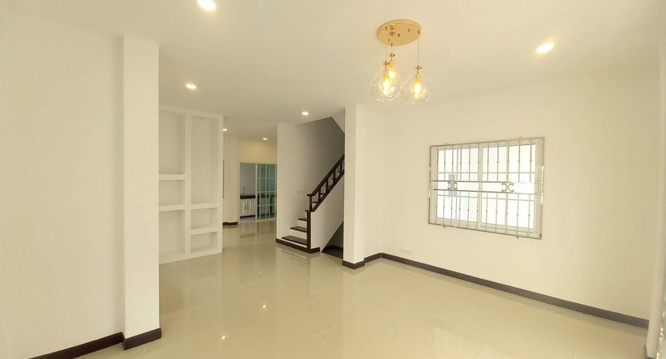 出售 3 卧室 独立屋 在 Phuket Town, 普吉