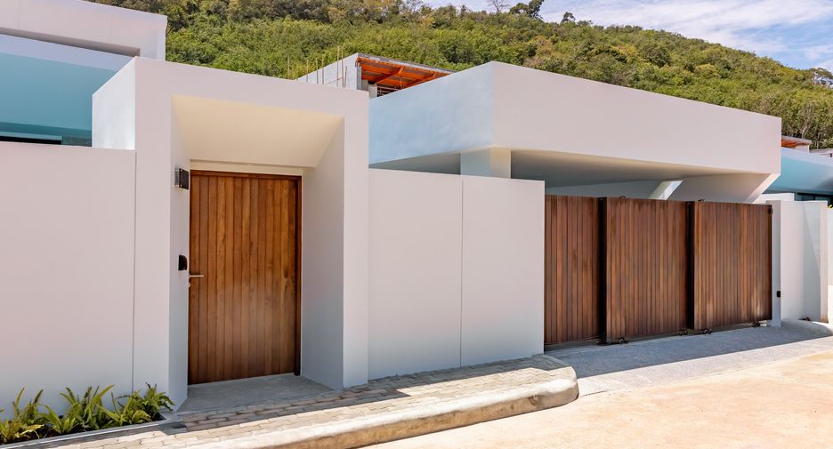 For sale 3 bedrooms villa in Thalang, Phuket