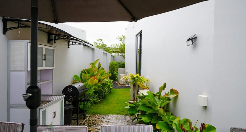For sale 3 bedrooms villa in Thalang, Phuket