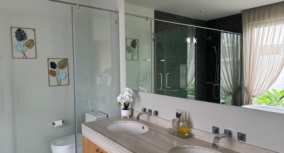 For sale 3 bedrooms villa in Thalang, Phuket