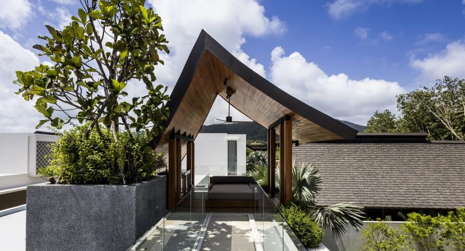 For sale 4 bedrooms villa in Thalang, Phuket